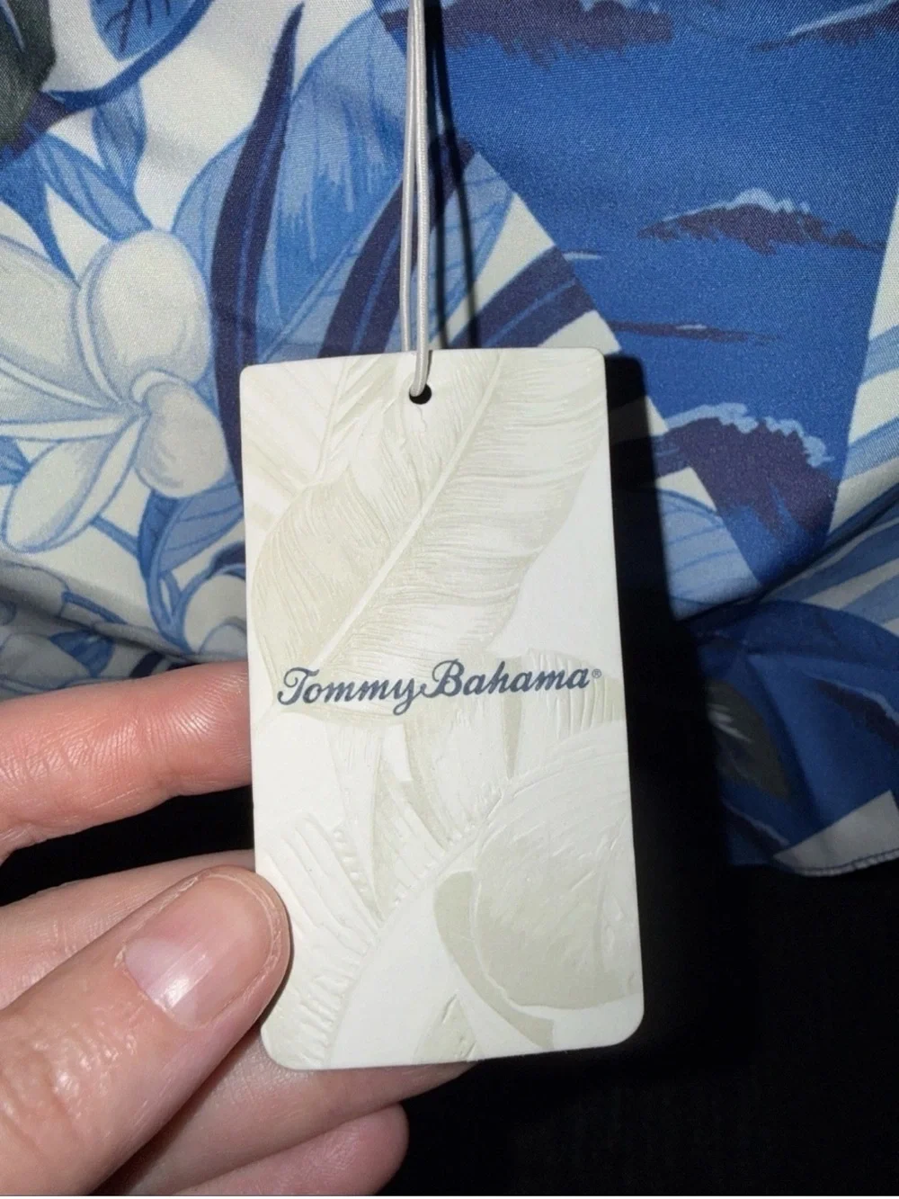 Tommy Bahama Dog Apparel Harness System, Size M, Hawaii Print/Navy Harness, NWT